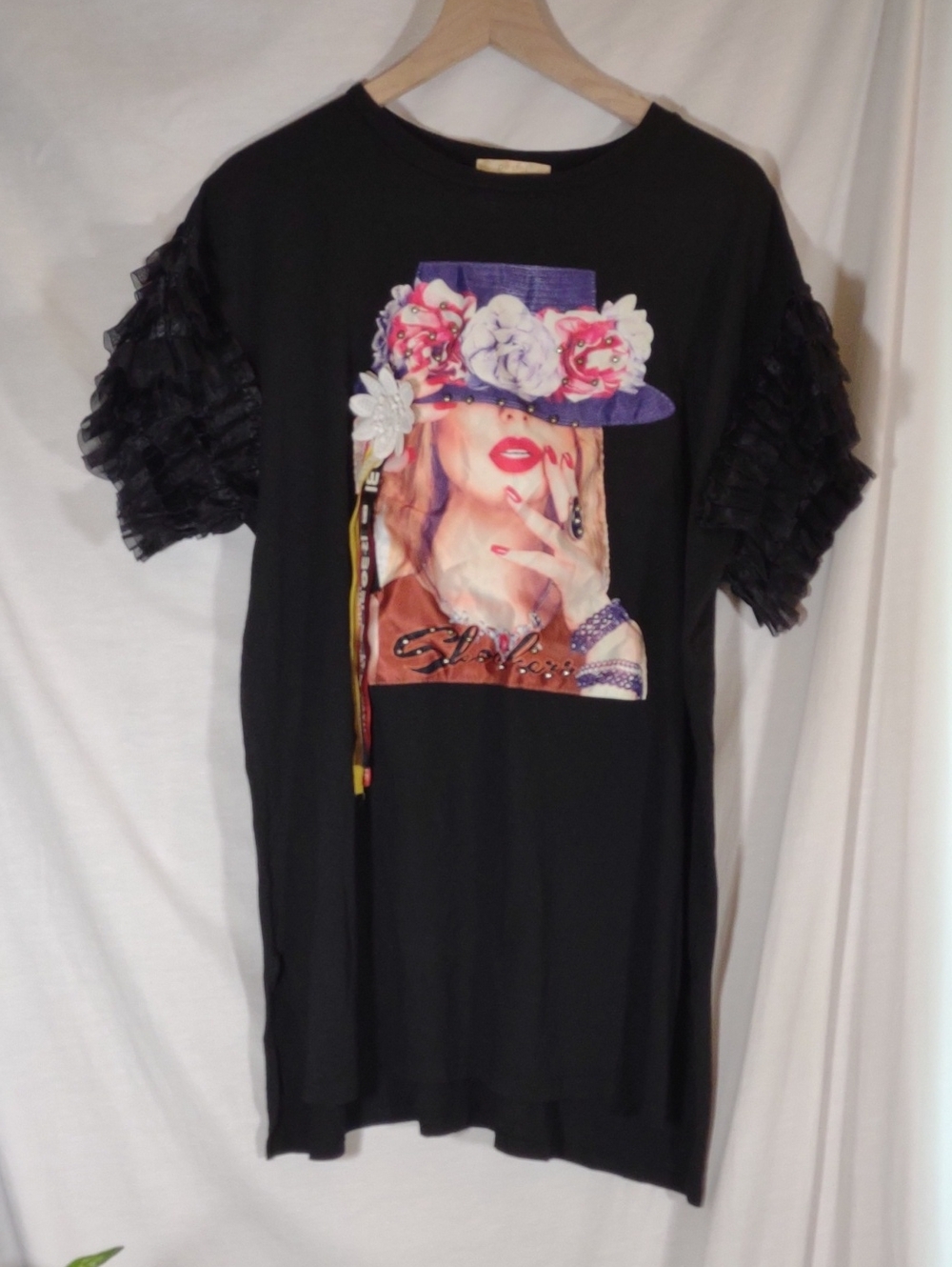 Pastels Black Tee W/ Beaded & Ribboned Top Hat Decor & Ruffle Sleeves - Sz. M/L